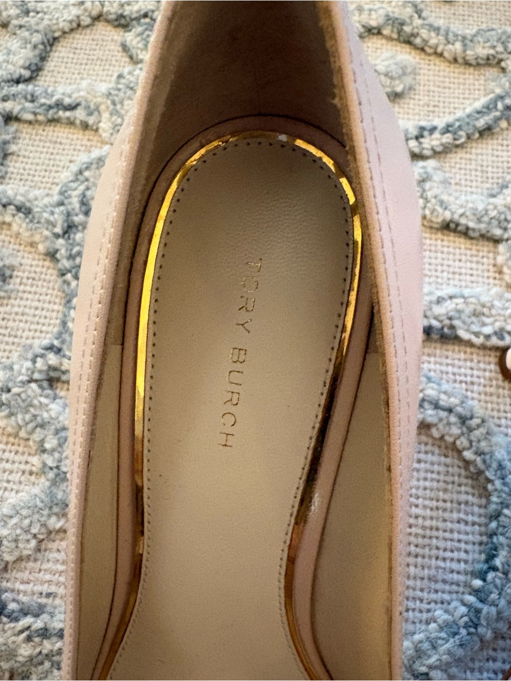 Tory Burch Pale Pink Pointed-Toe Leather Pumps with Logo Accent - Picture 7 of 10